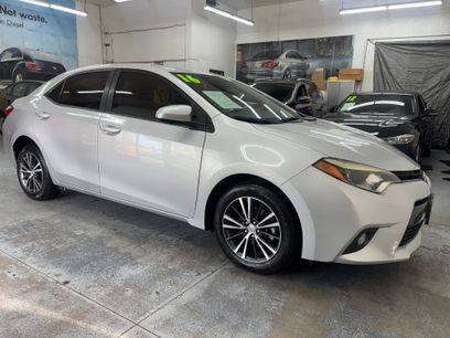 Used 2016 Toyota Corolla LE