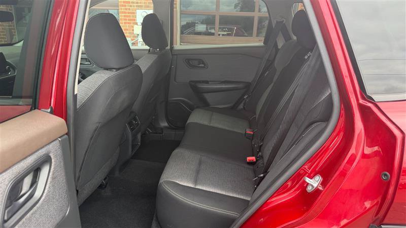 Used 2021 Nissan Rogue AWD image 14