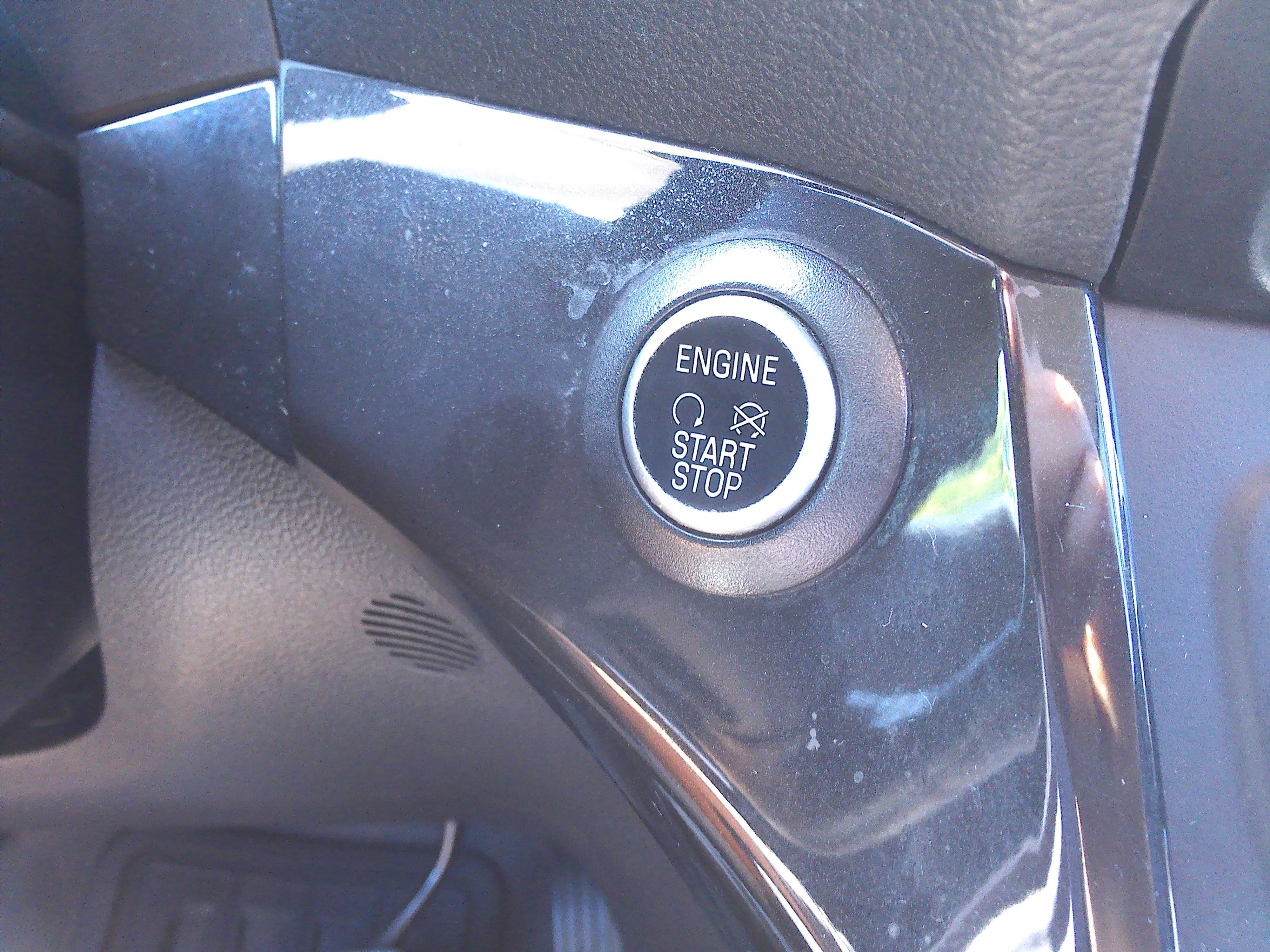 Used 2019 Ford Escape 4WD Titanium image 33