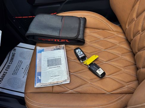 Used 2024 Ford Bronco Raptor AWD/4WD image 34