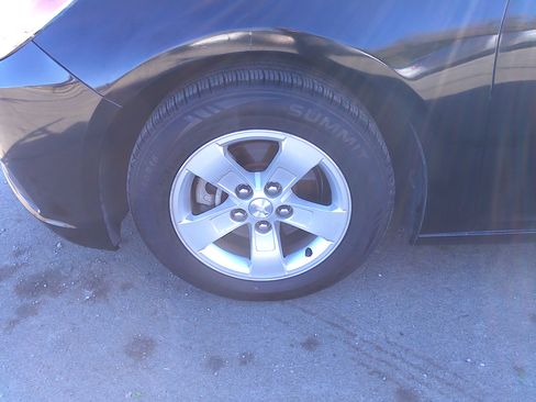 Used 2016 Chevrolet Malibu LT image 31