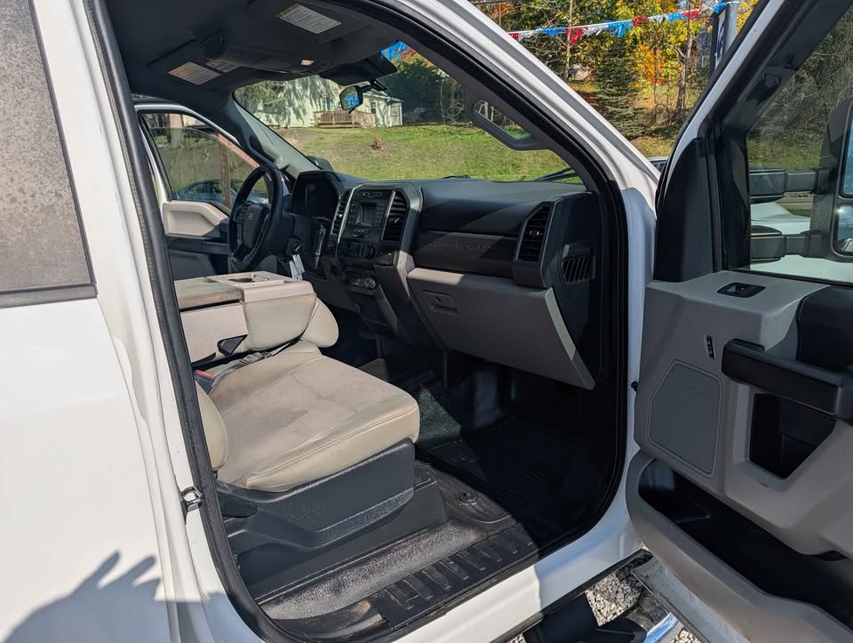 Used 2020 Ford F350 4x4 Crew Cab Super Duty image 8