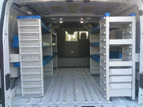 Used 2019 Ford Transit 150 XL image 9