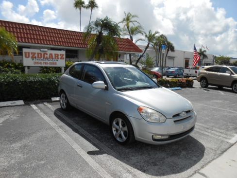 Used 2008 Hyundai Accent SE Hatchback FWD image 6