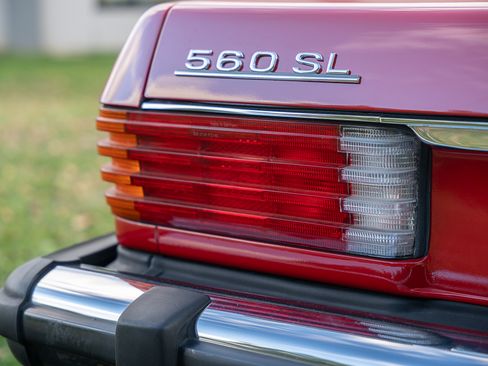 Used 1987 Mercedes-Benz 560 SL image 37