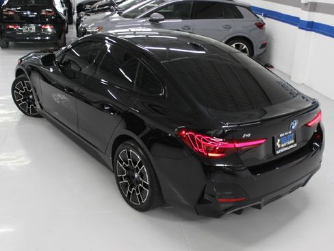 Used 2025 BMW i4 eDrive40 RWD image 12