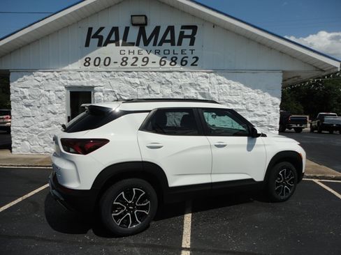 Used 2023 Chevrolet TrailBlazer ACTIV image 7