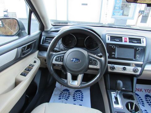 Used 2016 Subaru Outback 2.5i Premium image 23