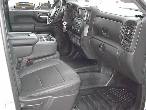 Used 2022 Chevrolet Silverado 2500 W/T RWD image 12