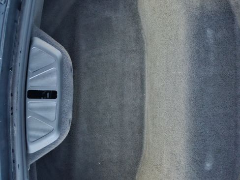 Used 2025 Chevrolet Corvette w/1LT image 29