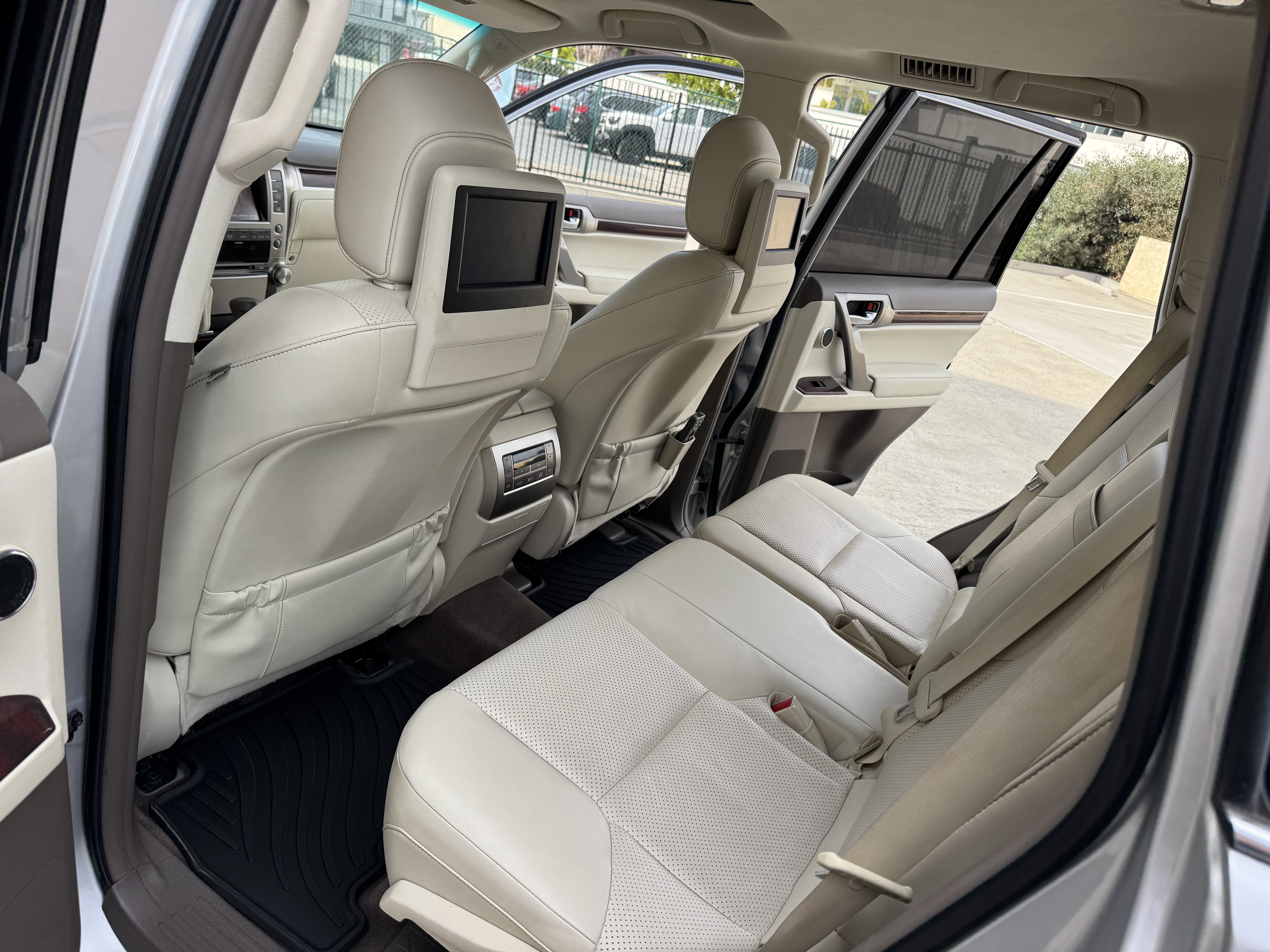 Used 2012 Lexus GX 460 Premium AWD/4WD image 21