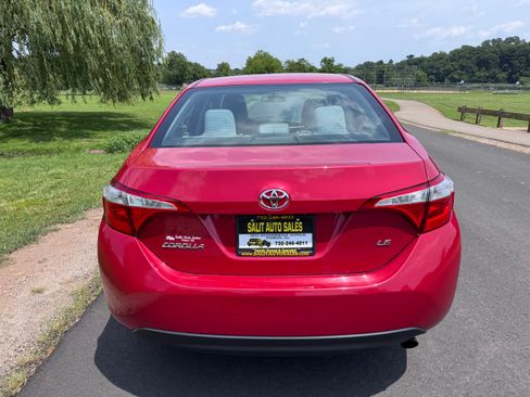 Used 2015 Toyota Corolla LE image 25
