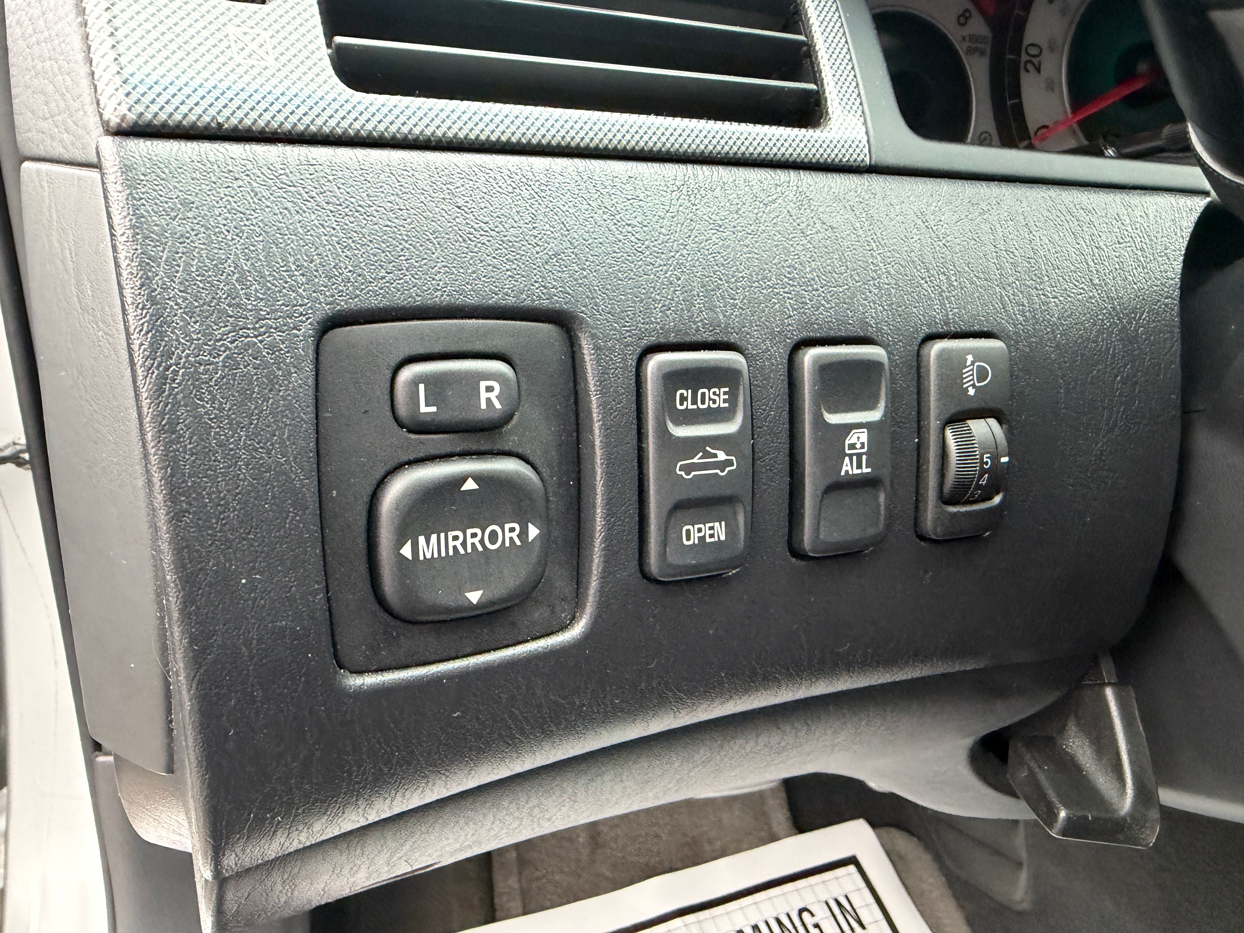 Used 2007 Toyota Solara Sport FWD image 6