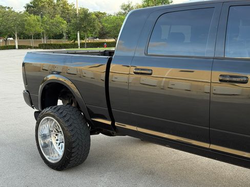Used 2018 RAM 2500 4x4 Mega Cab Big Horn image 64