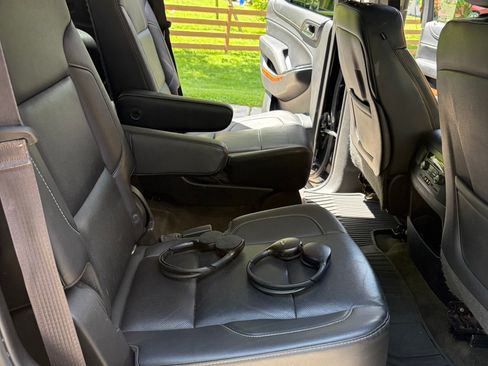 Used 2015 Chevrolet Tahoe 4WD LTZ image 10