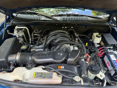 Used 2010 Ford Explorer Sport Trac 4x4 Limited V8 image 35