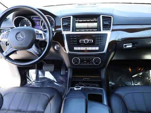 Used 2015 Mercedes-Benz GL 450 image 18