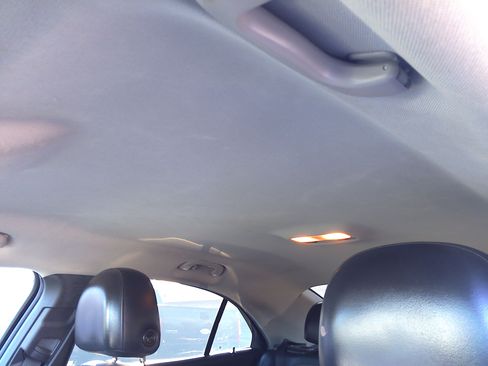 Used 2016 Chevrolet Malibu LT image 29