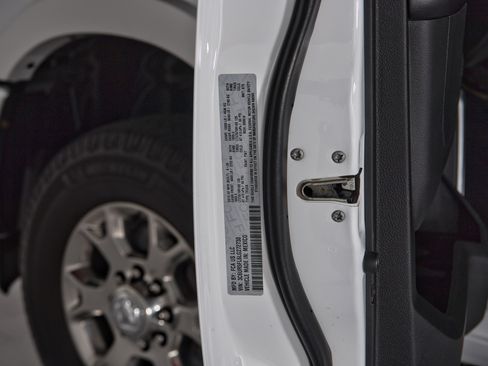 Used 2020 RAM 2500 4x4 Crew Cab Laramie image 41