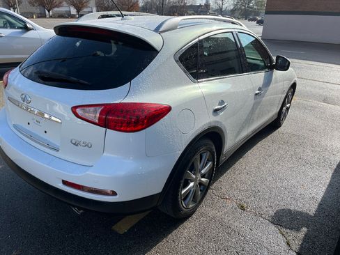 Used 2015 INFINITI QX50 Journey image 16