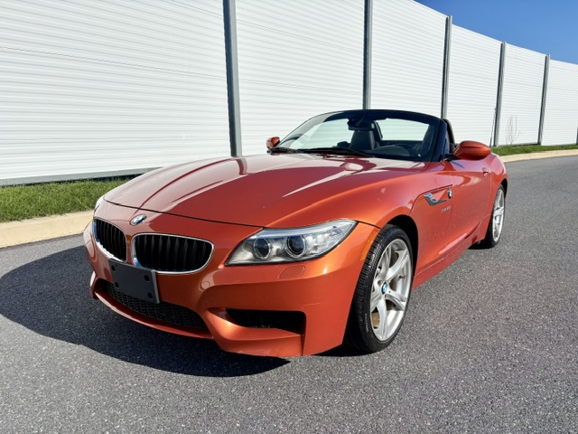 Used 2014 BMW Z4 sDrive28i RWD image 4
