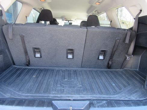 Used 2021 Subaru Ascent Premium image 16