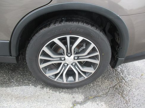 Used 2018 Mitsubishi Outlander 4WD SE image 11