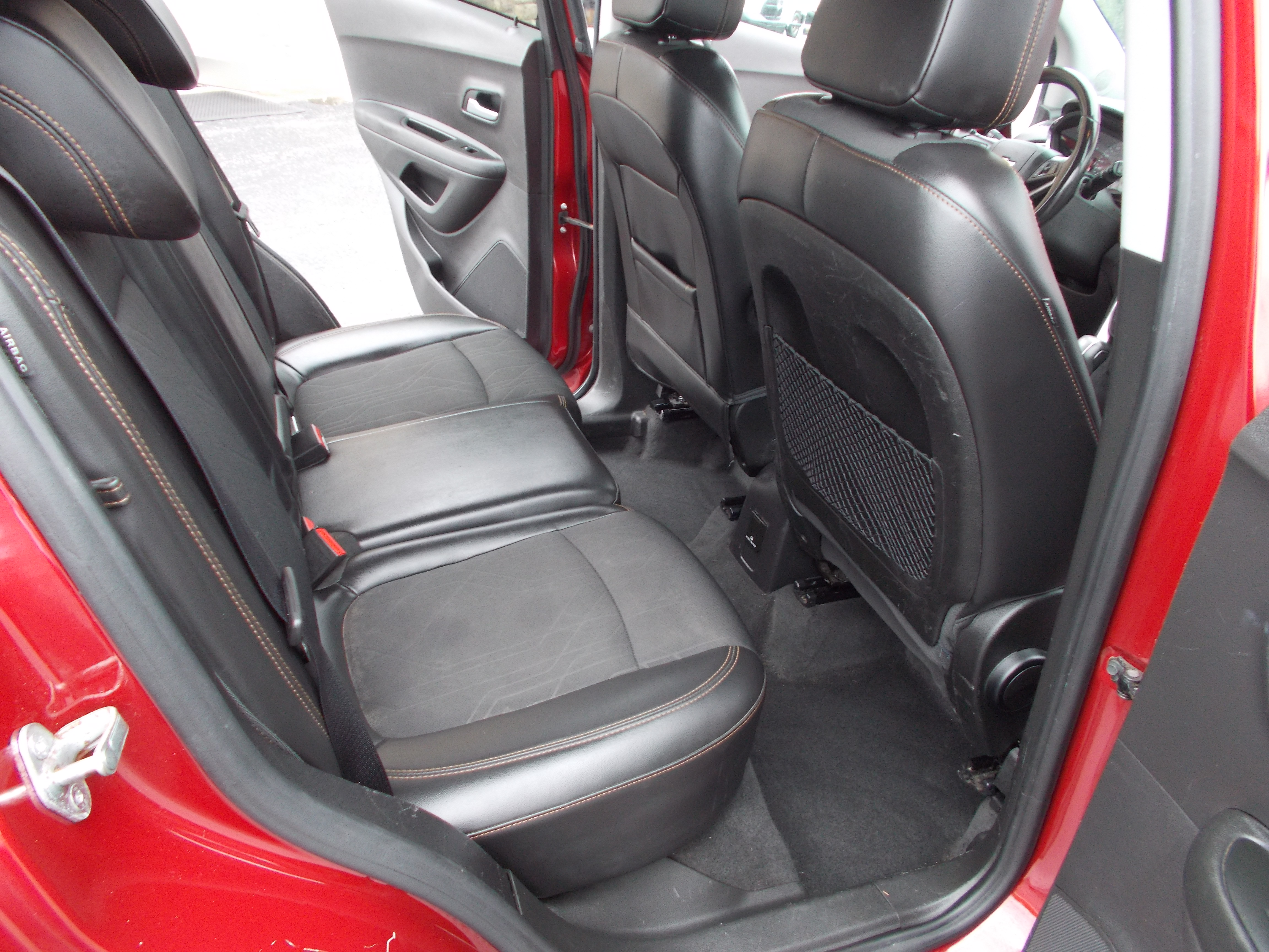 Used 2019 Chevrolet Trax AWD LT w/ 1LT image 17
