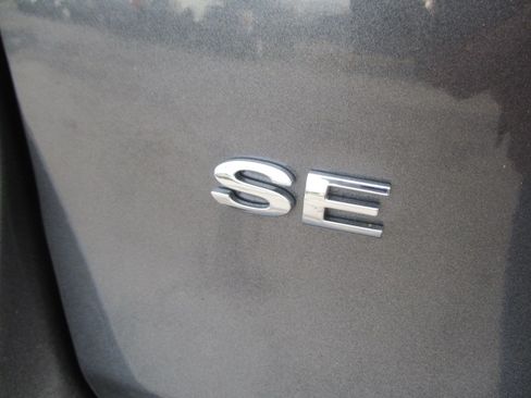 Used 2019 Ford Fiesta SE image 14