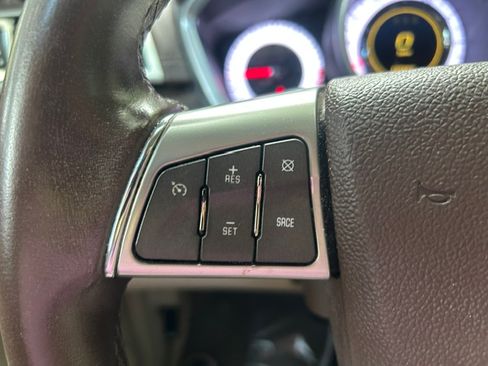Used 2010 Cadillac SRX 2WD Premium image 9