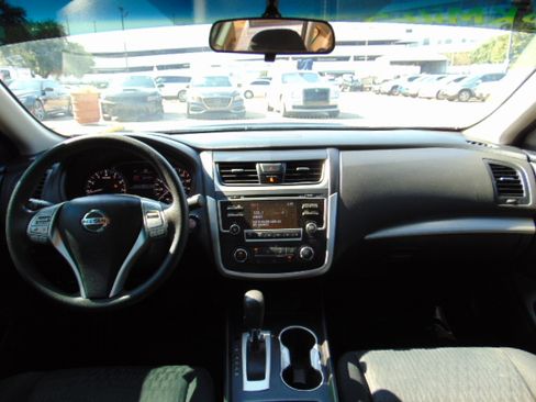 Used 2018 Nissan Altima 2.5 S image 15