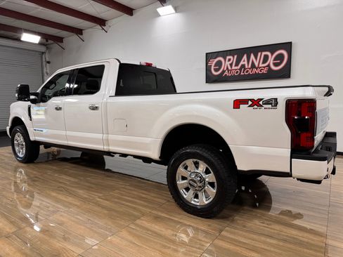 Used 2017 Ford F350 Platinum image 9