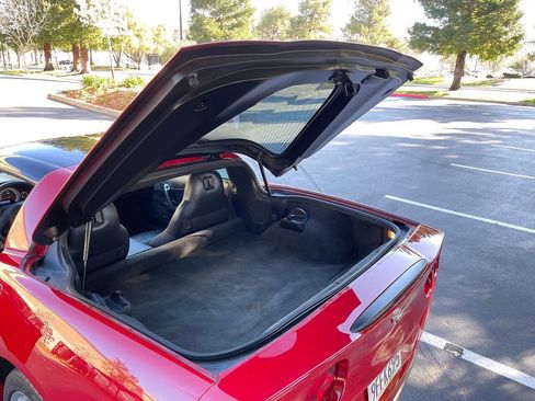 Used 2005 Chevrolet Corvette image 16
