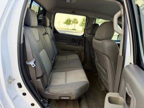 Used 2006 Honda Ridgeline RT image 14
