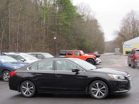 Used 2015 Subaru Legacy 2.5i Limited image 10