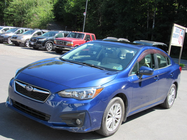 Used 2017 Subaru Impreza 2.0i Premium Sedan AWD/4WD image 1