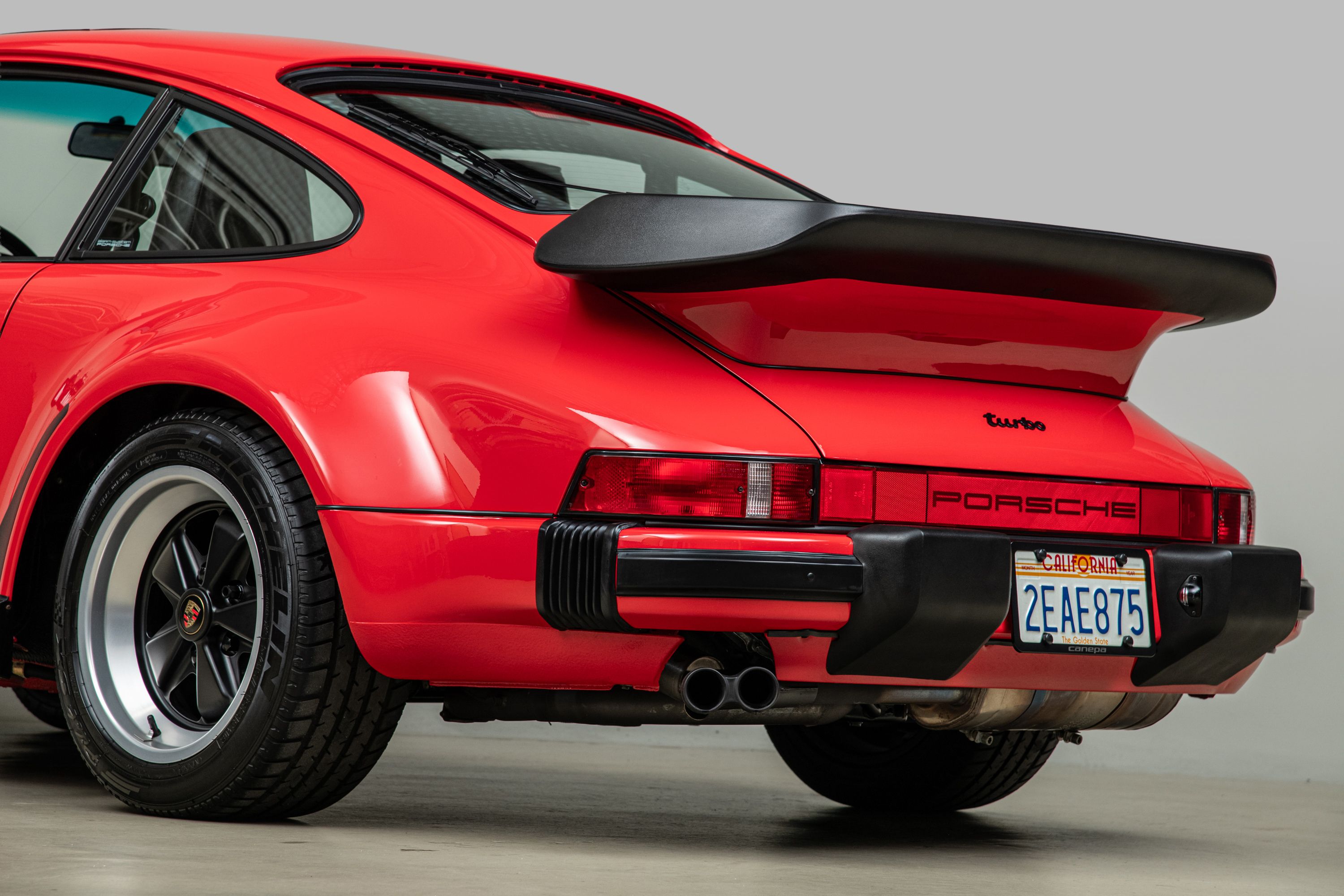 Used 1988 Porsche 911 Turbo Coupe RWD image 62