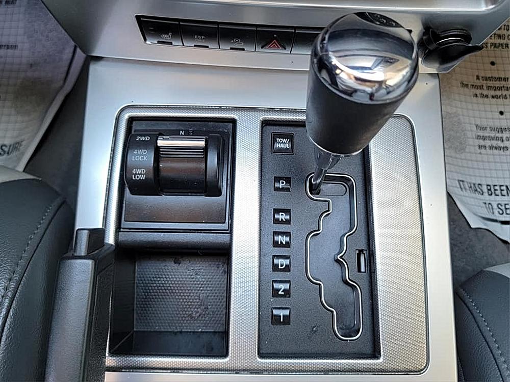 Used 2008 Jeep Liberty 4WD Limited image 12