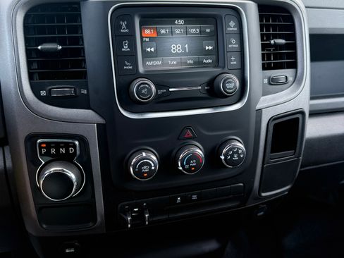 Used 2020 RAM 1500 Regular Cab Classic Tradesman RWD image 12