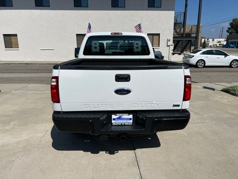 Used 2011 Ford F250 4x4 SuperCab Super Duty image 5