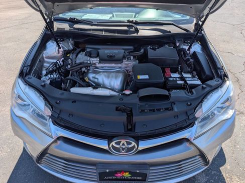 Used 2016 Toyota Camry XLE image 14