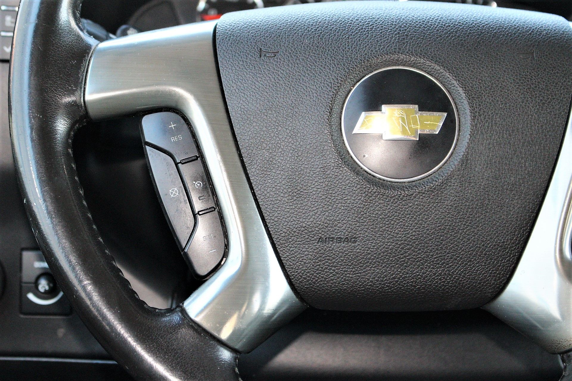 Used 2019 Chevrolet Express 3500 LT RWD image 30
