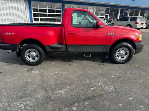 Used 2003 Ford F150 XL image 6