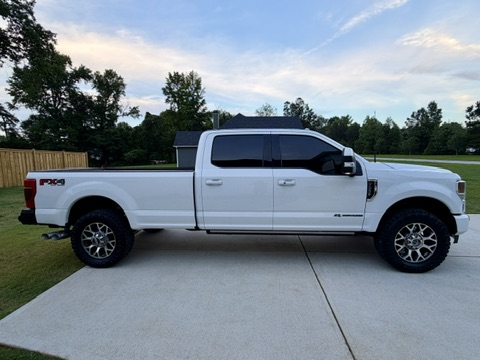 Used 2022 Ford F350 4X4 Crew Cab Lariat image 14