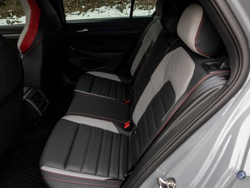 Used 2024 Volkswagen GTI SE image 43