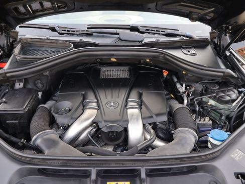 Used 2013 Mercedes-Benz GL 450 image 43