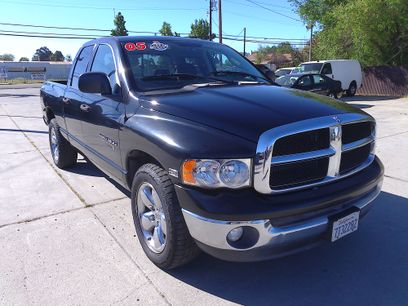 Used 2005 Dodge Ram 1500 Truck SLT