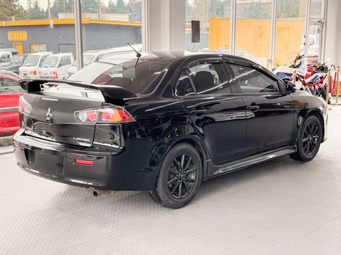 Used 2017 Mitsubishi Lancer LE image 4