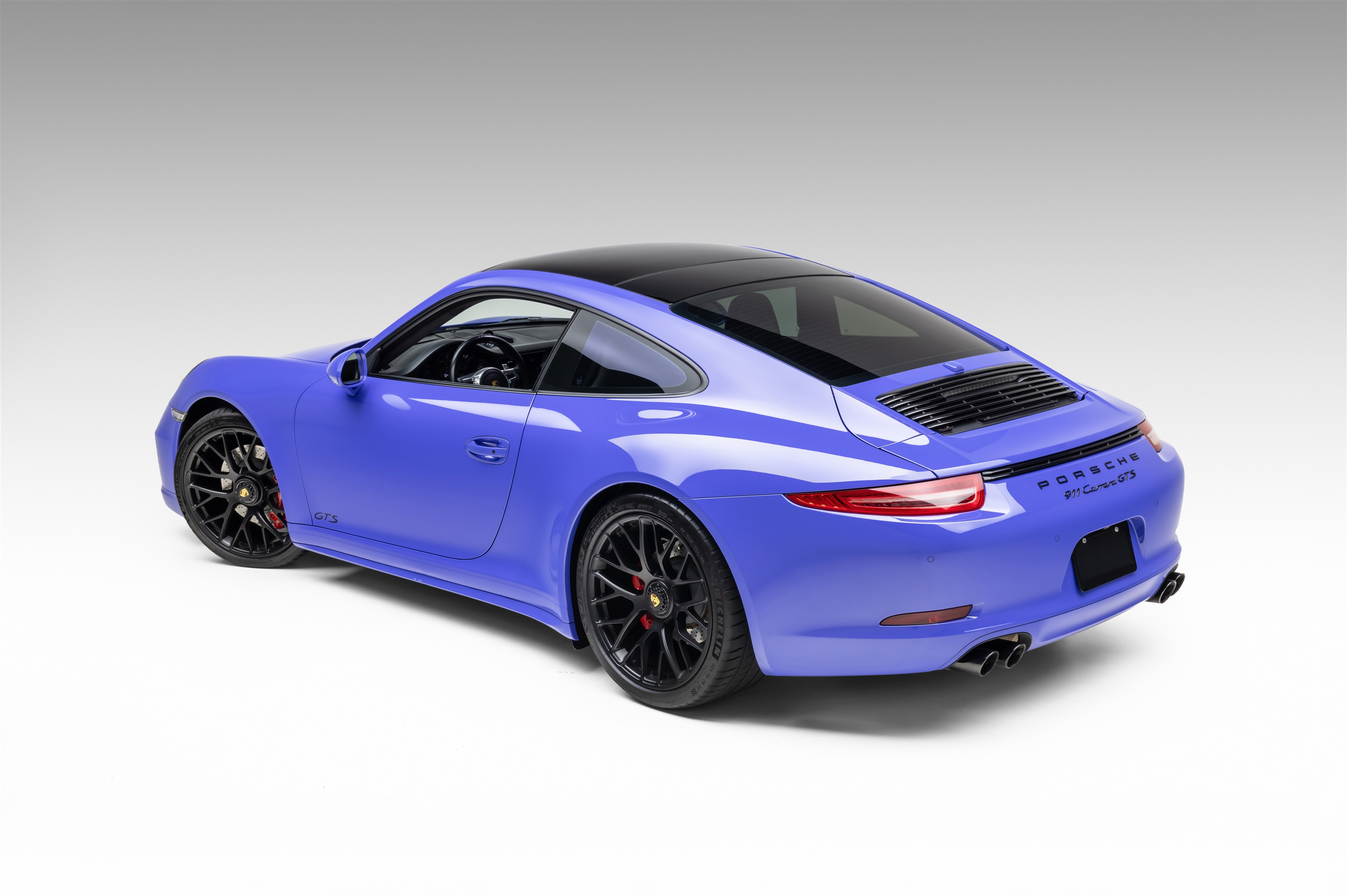 Used 2016 Porsche 911 Carrera GTS Coupe 2 wheel drive image 22