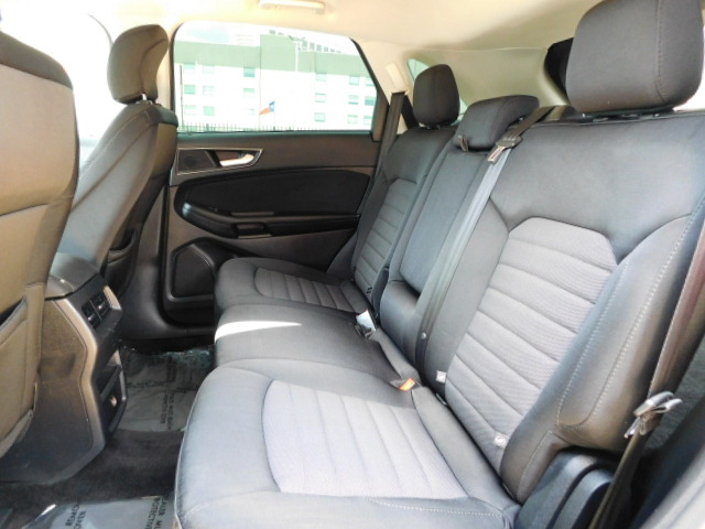 Used 2016 Ford Edge FWD SE image 24